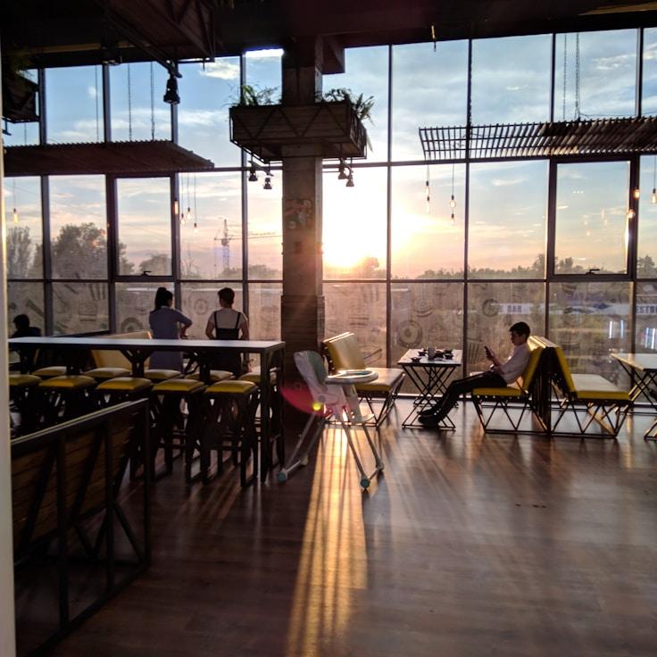 Dining out as an expat family in Italy